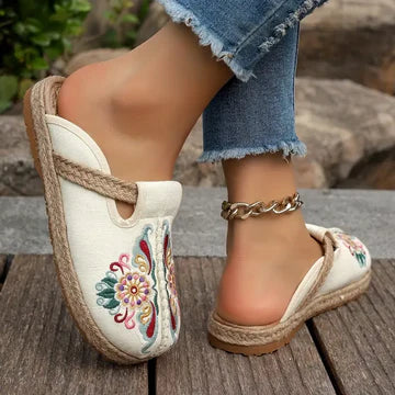 Lilith - Flache Schuhe für Damen mit Blumenmuster