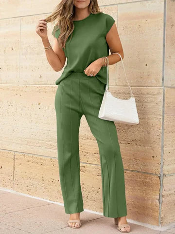 Ildiko - Lässige Outfits für Frauen